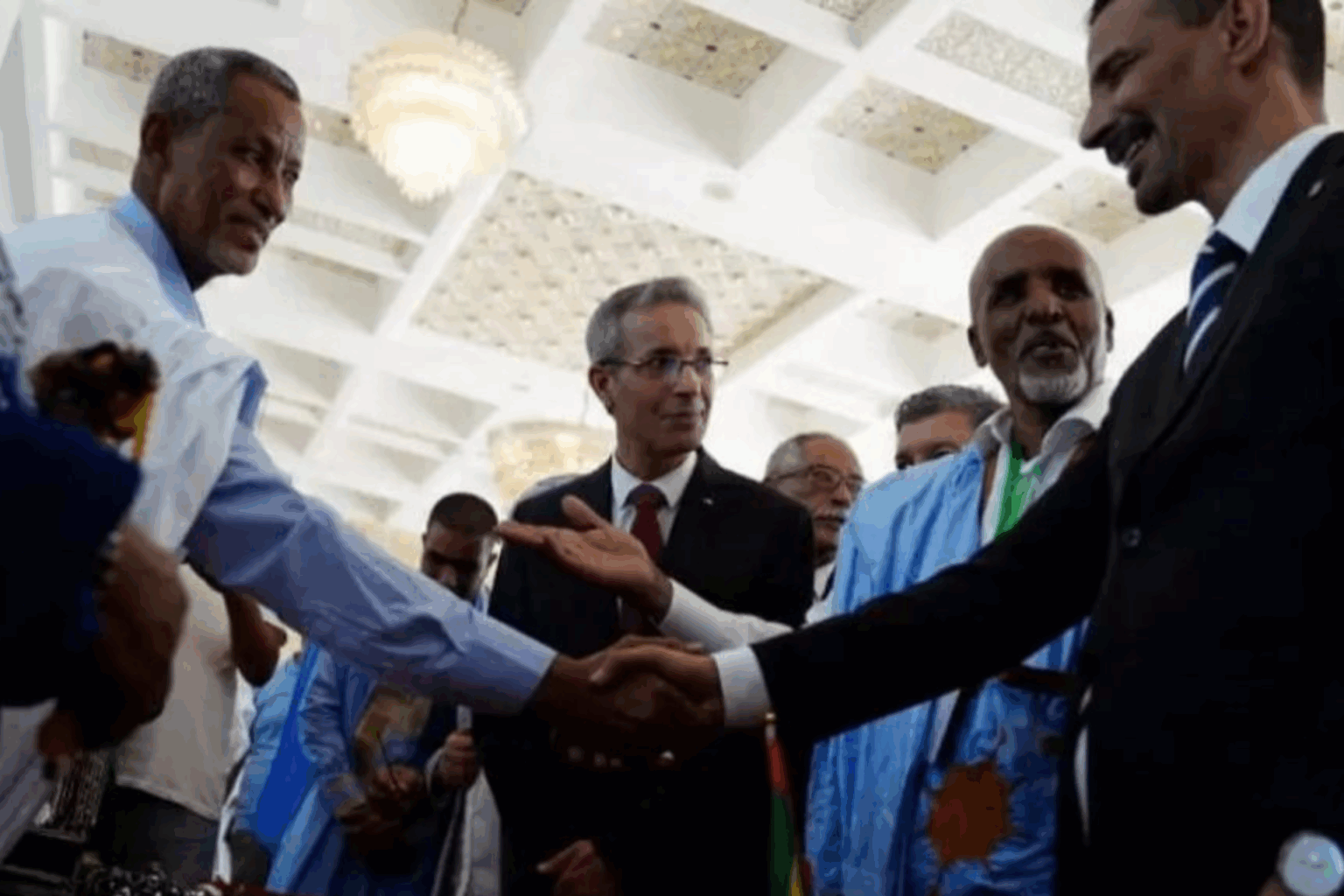 Mauritanie-Polisario : H. Ould Meddou joue, à Alger, sur le fil du rasoir, en visitant le pavillon des séparatistes sur la culture hassanie