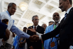 Mauritanie-Polisario : H. Ould Meddou joue, à Alger, sur le fil du rasoir, en visitant le pavillon des séparatistes sur la culture hassanie
