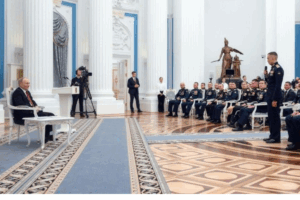 Opération spéciale en Ukraine : V. Poutine veille sur les héros russes. Plus qu’une opération de com...