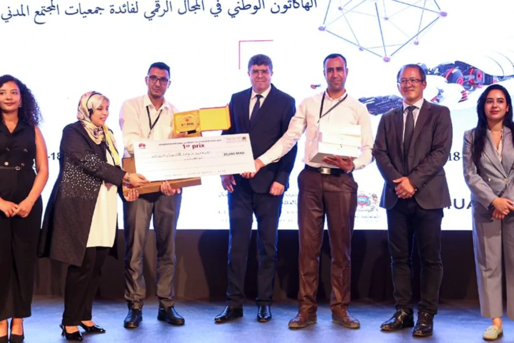 Digitalisation de la société civile : Le Hackathon de Huawei Maroc récompense 4 ONG. Dynamique porteuse...
