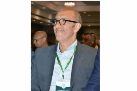 J. Ziyat renoue avec le Raja : Un Président pour huiler une gouvernance grippée