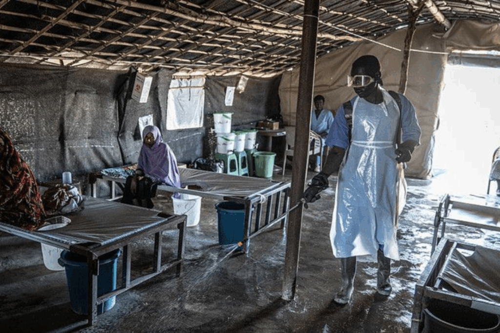 Alors que la guerre fait rage au Soudan : Le spectre du choléra plane sur le pays et au-delà. Plus de 30 millions de Soudanais en danger de mort
