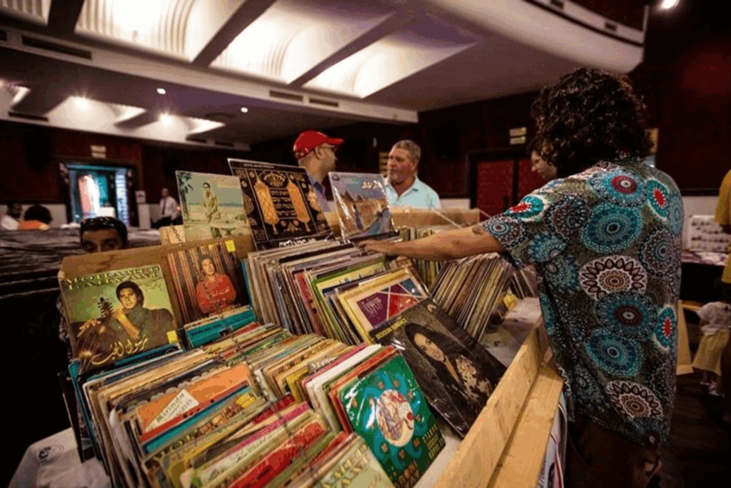 Musique : Souk L’oustouwanat récidive à Rabat. De quoi gaver les puristes du vinyle
