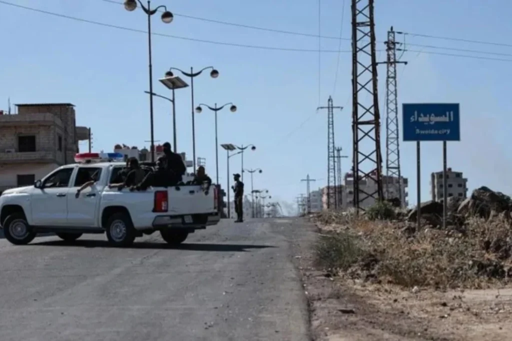 Transition chaotique en Syrie : Afflux massif des tribus sunnites vers Soueïda. Près de 600 morts dans les affrontements avec les Druzes