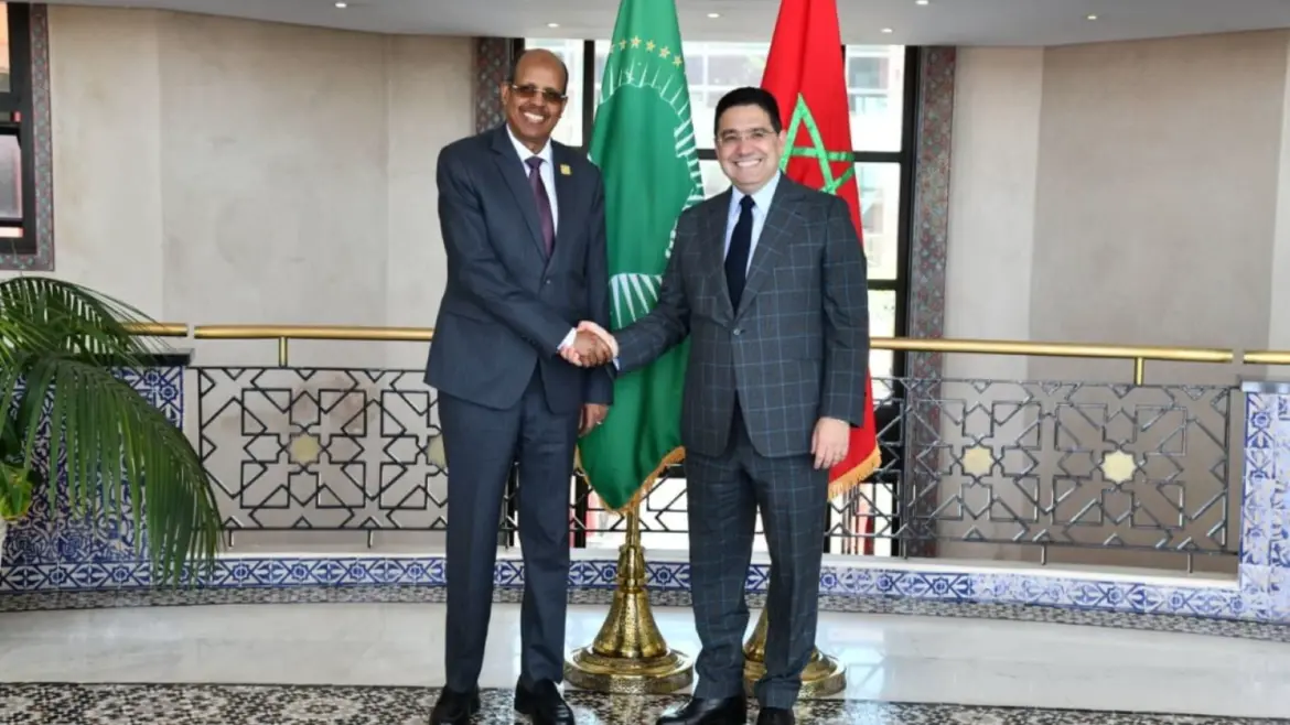 Maroc-UA : N. Bourita reçoit à Rabat M. Ali Youssouf
