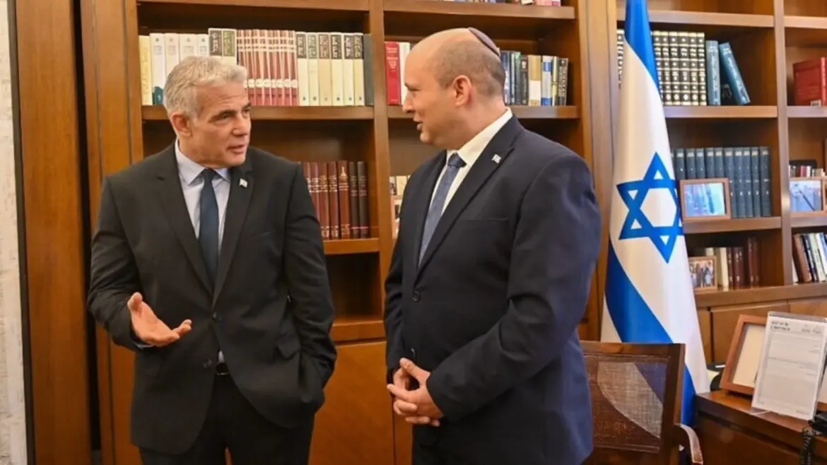 Nouvelles alliances électorales en Israël : N. Bennett et Y. Lapid veulent clore l’épisode B. Netanyahu