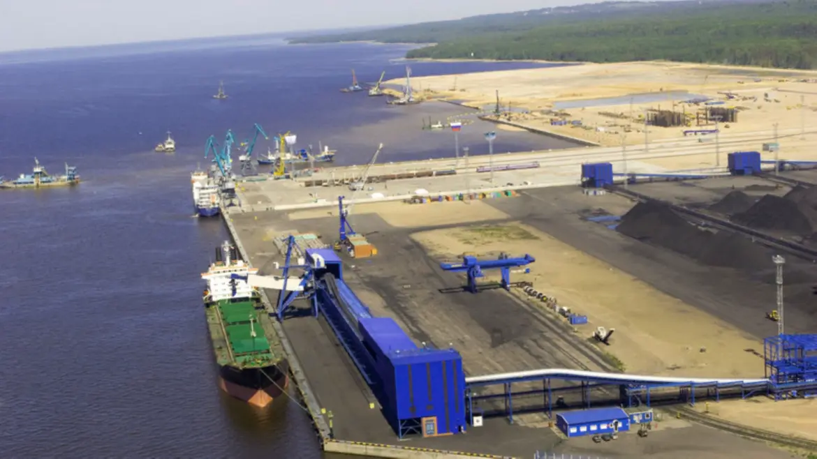 Confrontation russo-otanienne en Ukraine : Moscou met en garde les pays Baltes après le ciblage de ports en mer Baltique