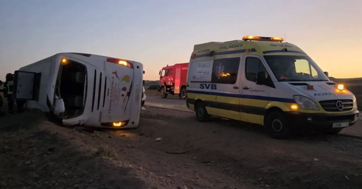 Un autocar se renverse entre Guercif et Saka : La route continue de tuer…