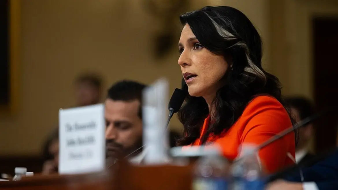 Renseignements US : T. Gabbard quitte la galaxie