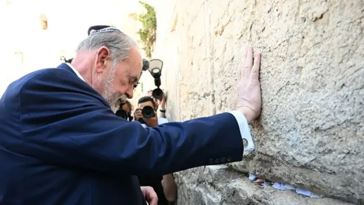 Israël et USA : La liaison fusionnelle rappelée par M. Huckabee à D. Trump qui fait réagir à Washington