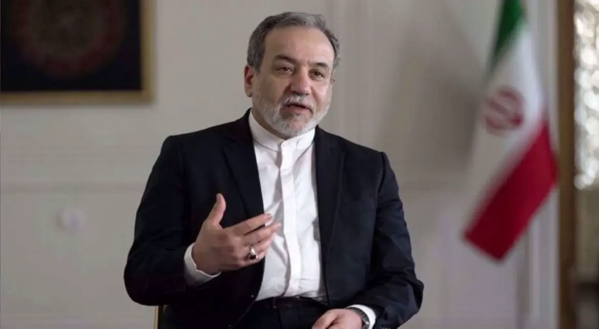 Américains et Iraniens sur le point de signer un accord : Un deal en plusieurs étapes attendu, selon A. Araghchi