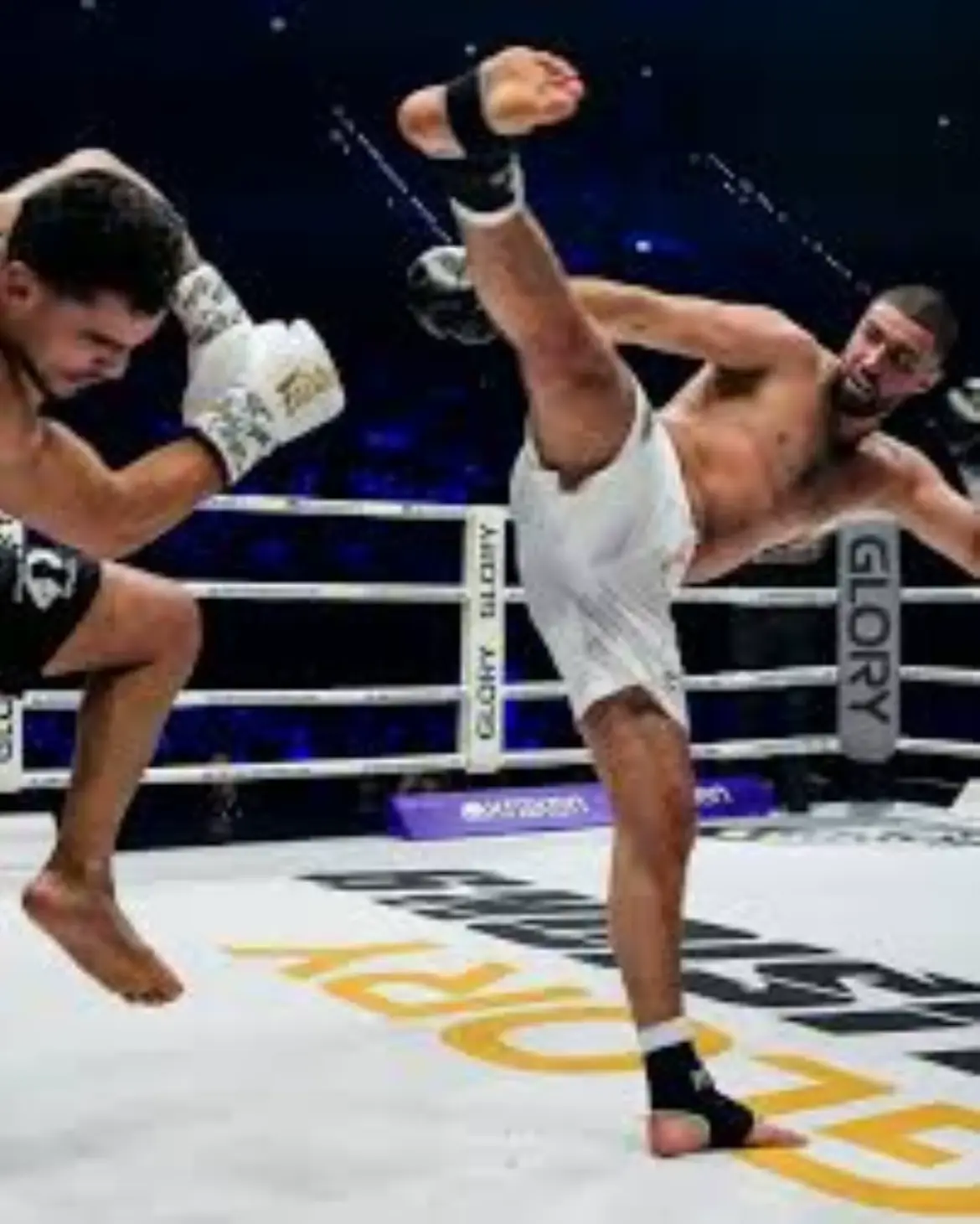 Kickboxing : A Amsterdam, le Glory va à M. Touchassie