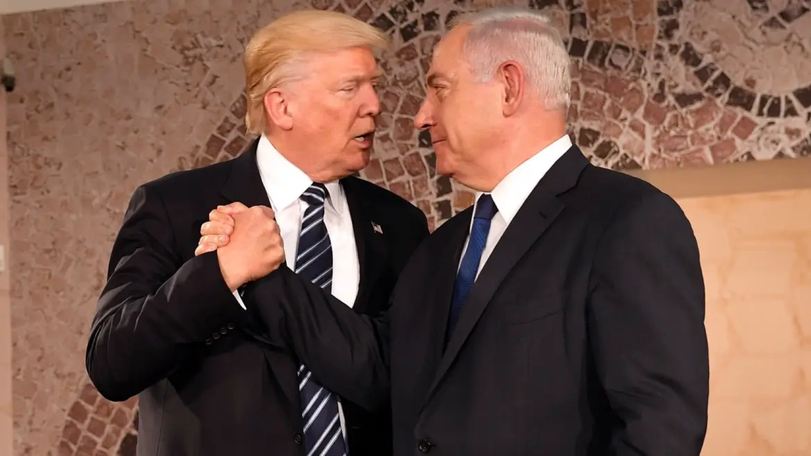 En menant une guerre israélienne contre l’Iran : « La trahison » de D. Trump dénoncée par T. Carlson