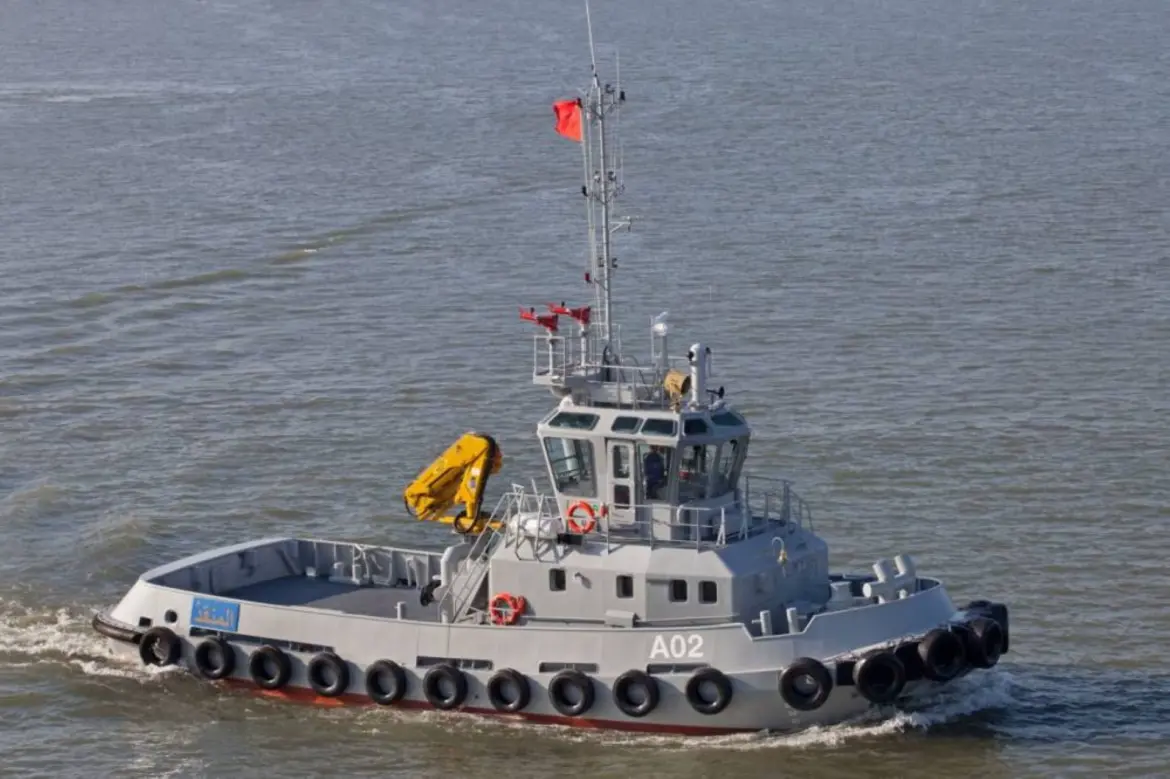 La société West Med Towage, filiale de Boluda et créée avec Marsa Maroc, a ainsi réceptionné deux nouvelles unités, tandis qu’un troisième remorqueur doit rejoindre prochainement le dispositif pour assurer l’assistance des navires au port de Nador, puis au futur port de Nador West Med, selon une revue spécialisée.
