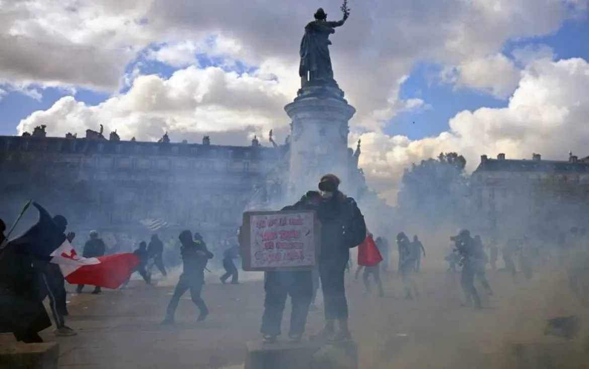 Paris à l’épreuve du feu de la jeunesse jaune : La contestation s’étend à toute la France