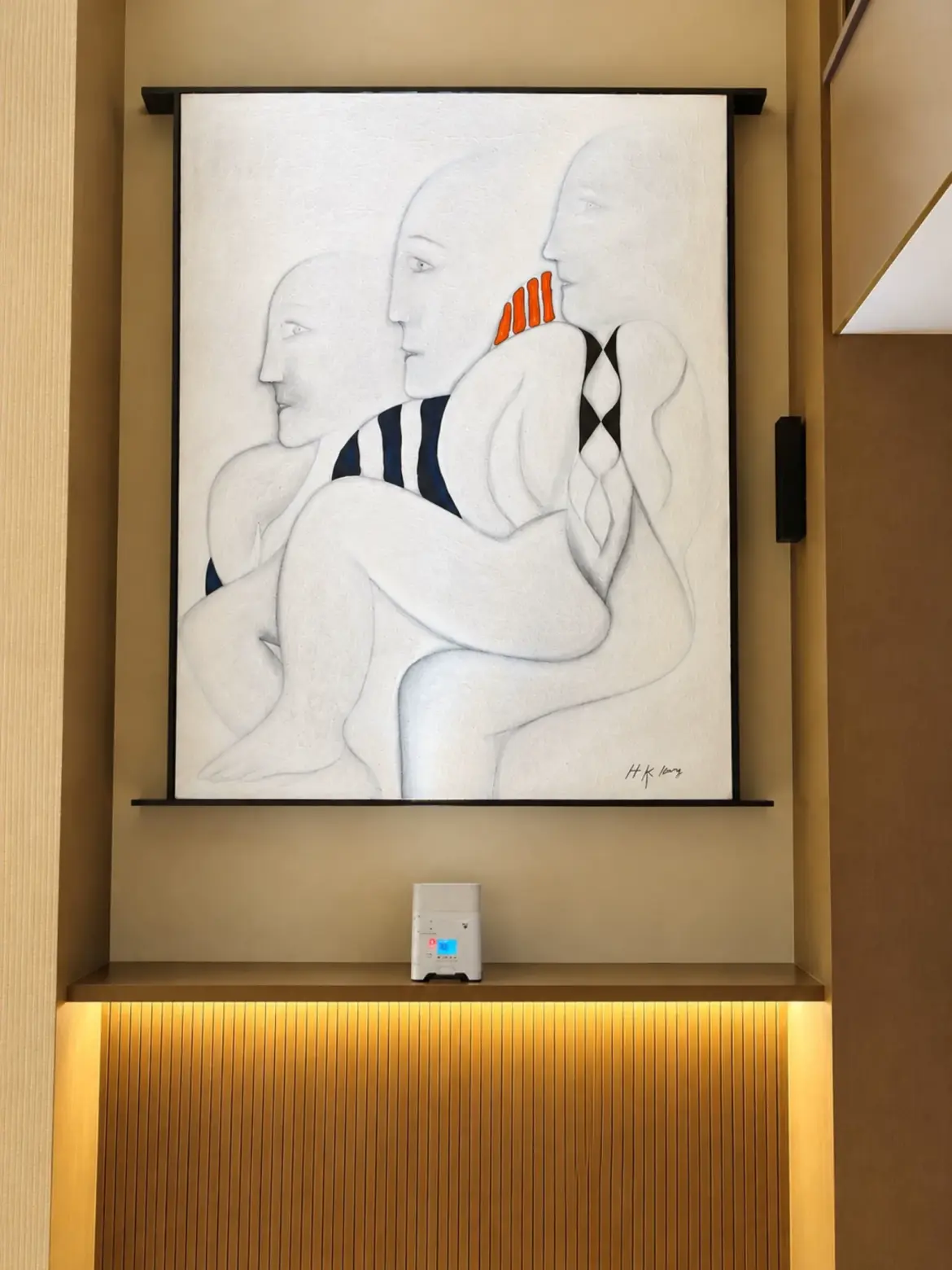 Villa Sahrai Casablanca scelle la rencontre du luxe hôtelier et de l'art abstrait avec l'exposition « L’Instinct du Geste »